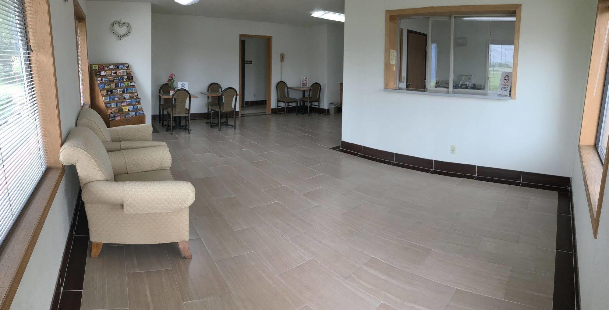 Anderson Chesterfield Travel Inn Daleville Ngoại thất bức ảnh