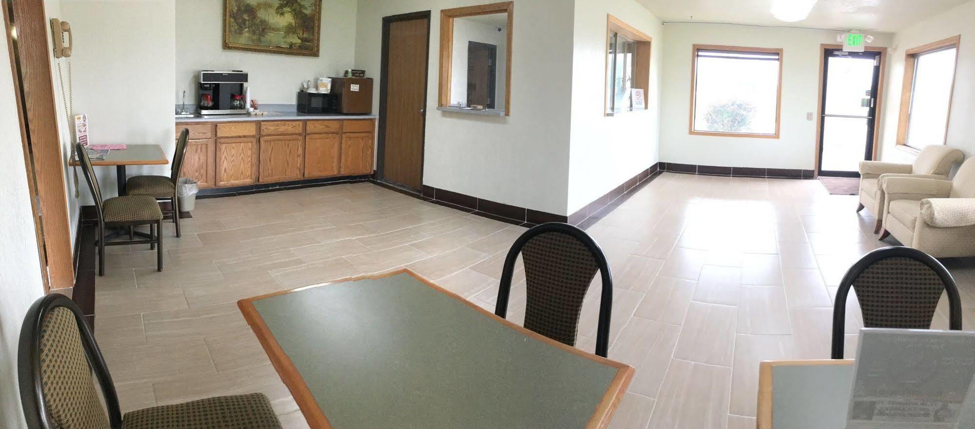 Anderson Chesterfield Travel Inn Daleville Ngoại thất bức ảnh